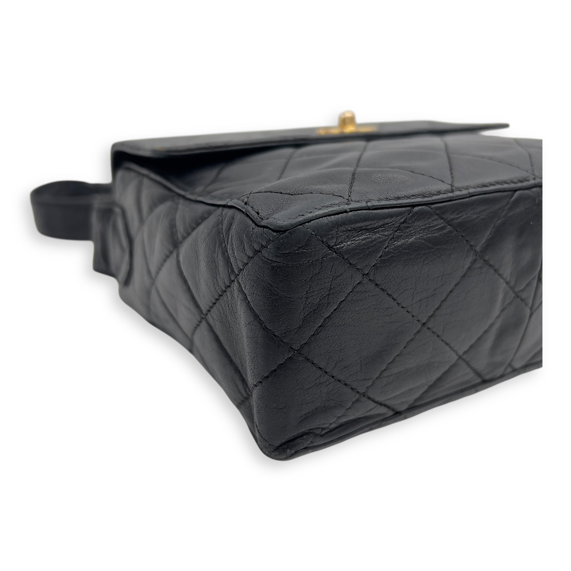 Chanel Vintage CC Shoulder Bag Black in Lambskin, Gold hardware_7