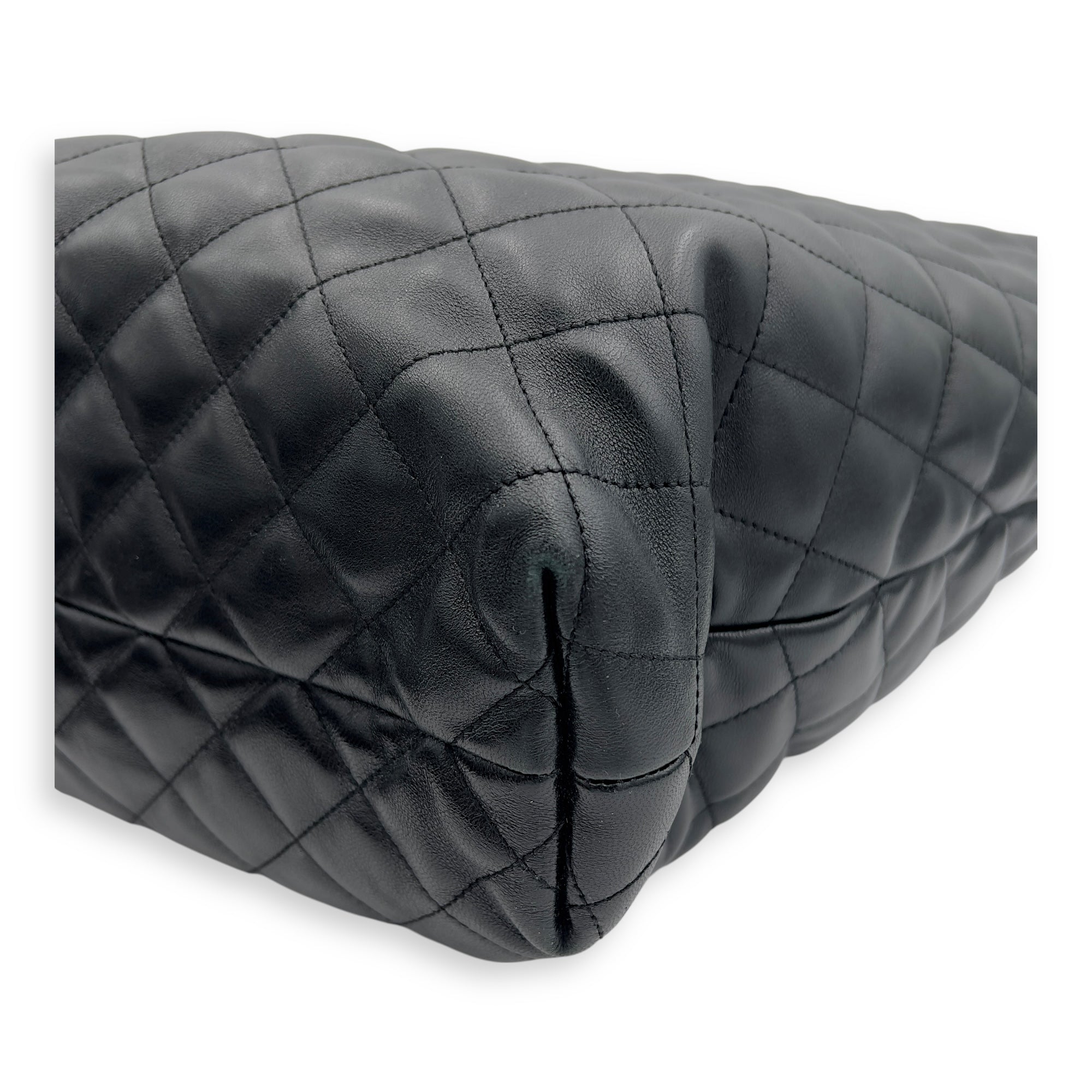 Saint Laurent ICare Black Tote Bag in Lambskin, Gold hardware_7