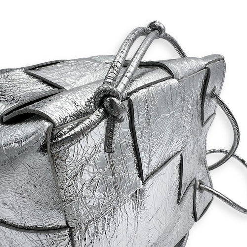 Bottega Veneta Cassette Backpack Silver in Calfskin, Silver hardware_9