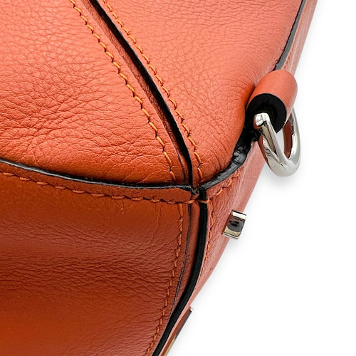 Loewe Puzzle Medium Orange Crossbody Bag in Calfskin, Silver hardware_9