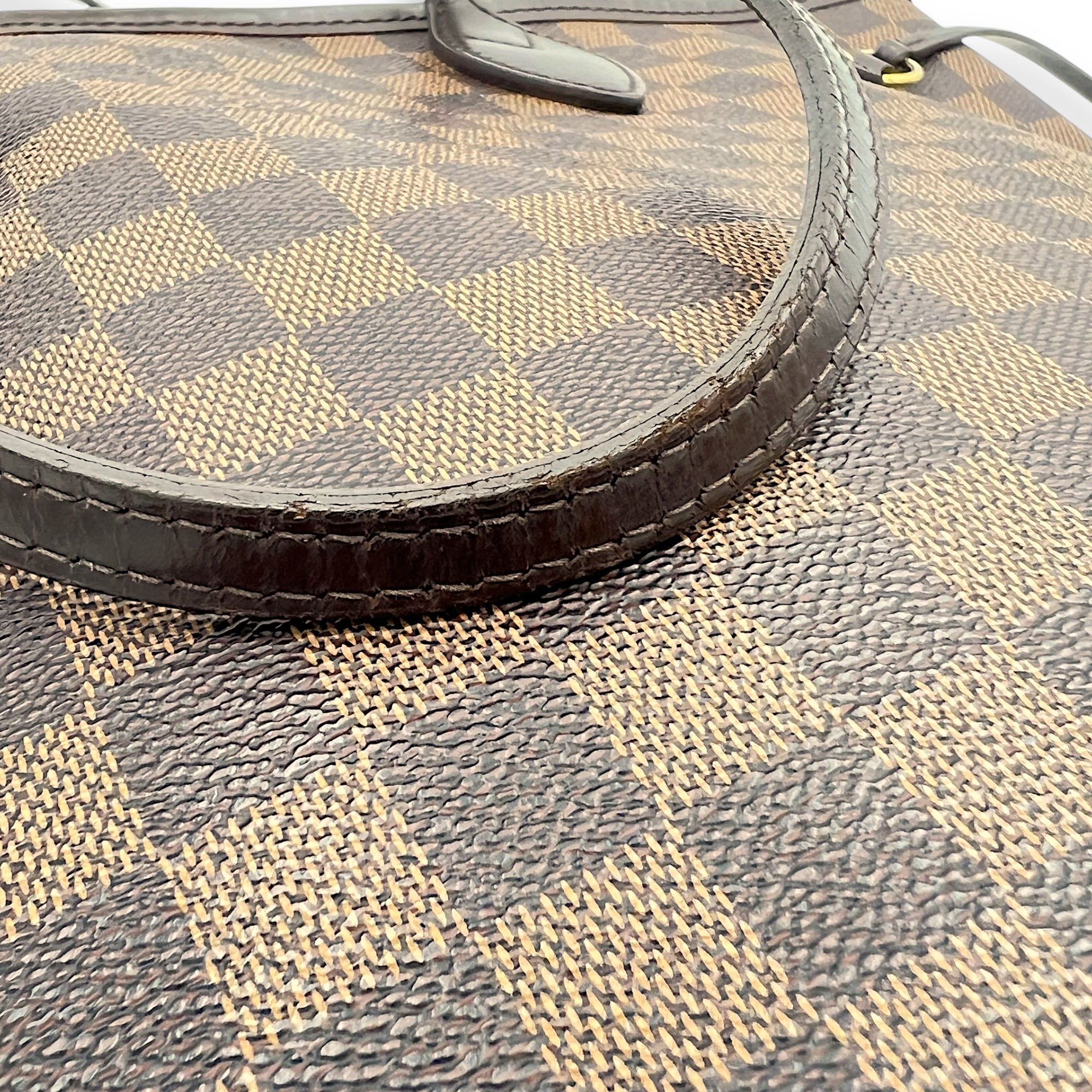 Louis Vuitton Neverfull Tote Bag Damier Ebene in Coated Canvas, Gold hardware_9