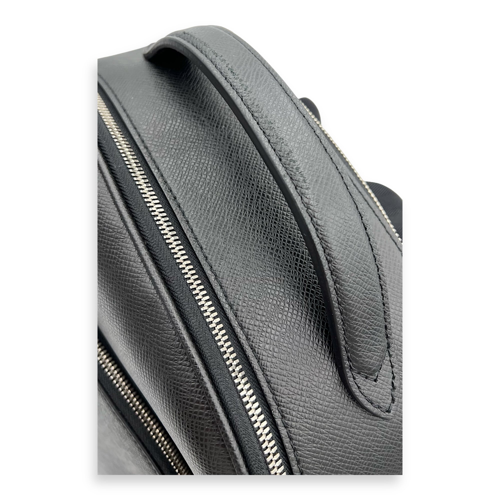 Louis Vuitton Adrian Backpack Black in Taiga Leather, Silver hardware_3