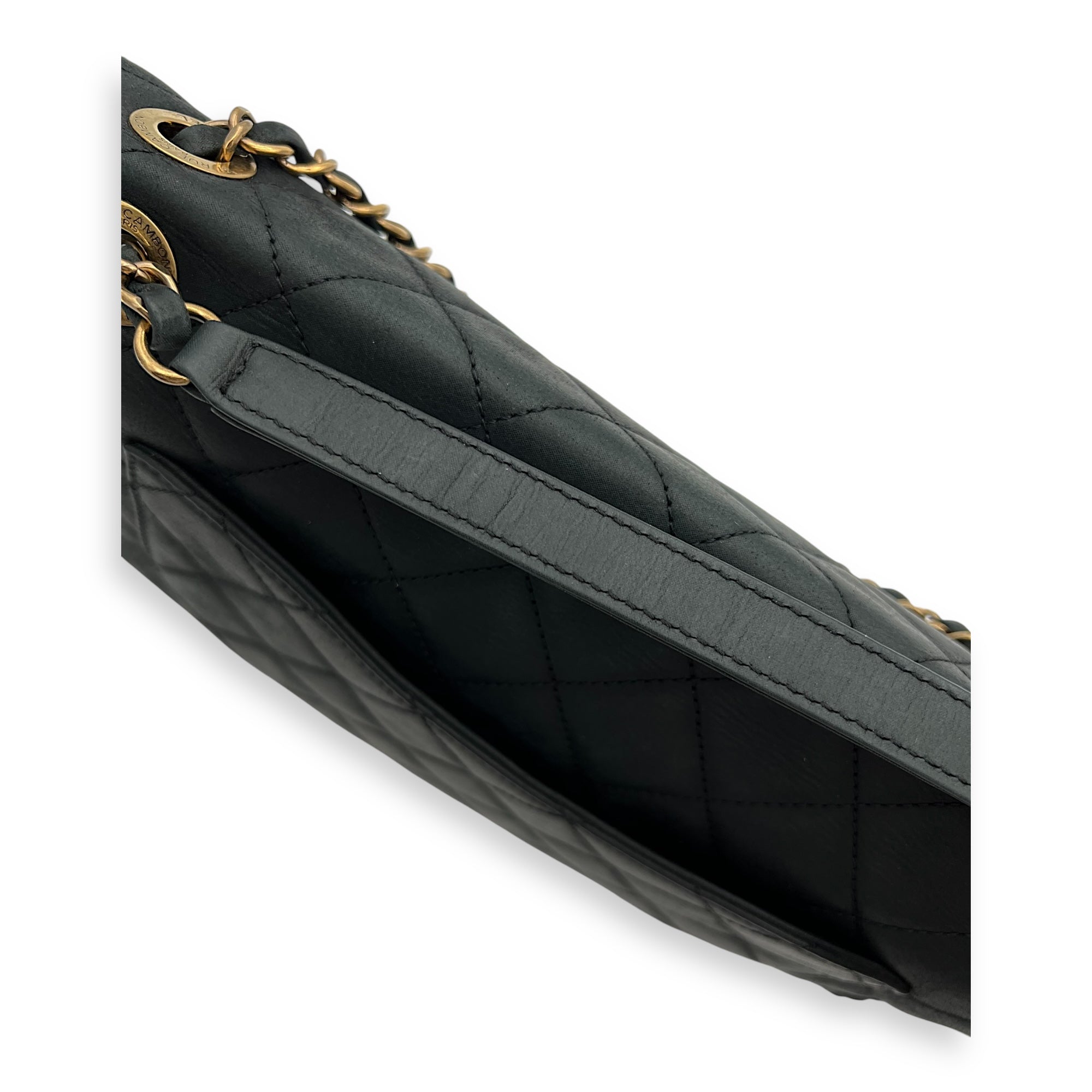 Chanel Happy Stitch CC Black Shoulder Bag in Suede Leather, Gold hardware_9