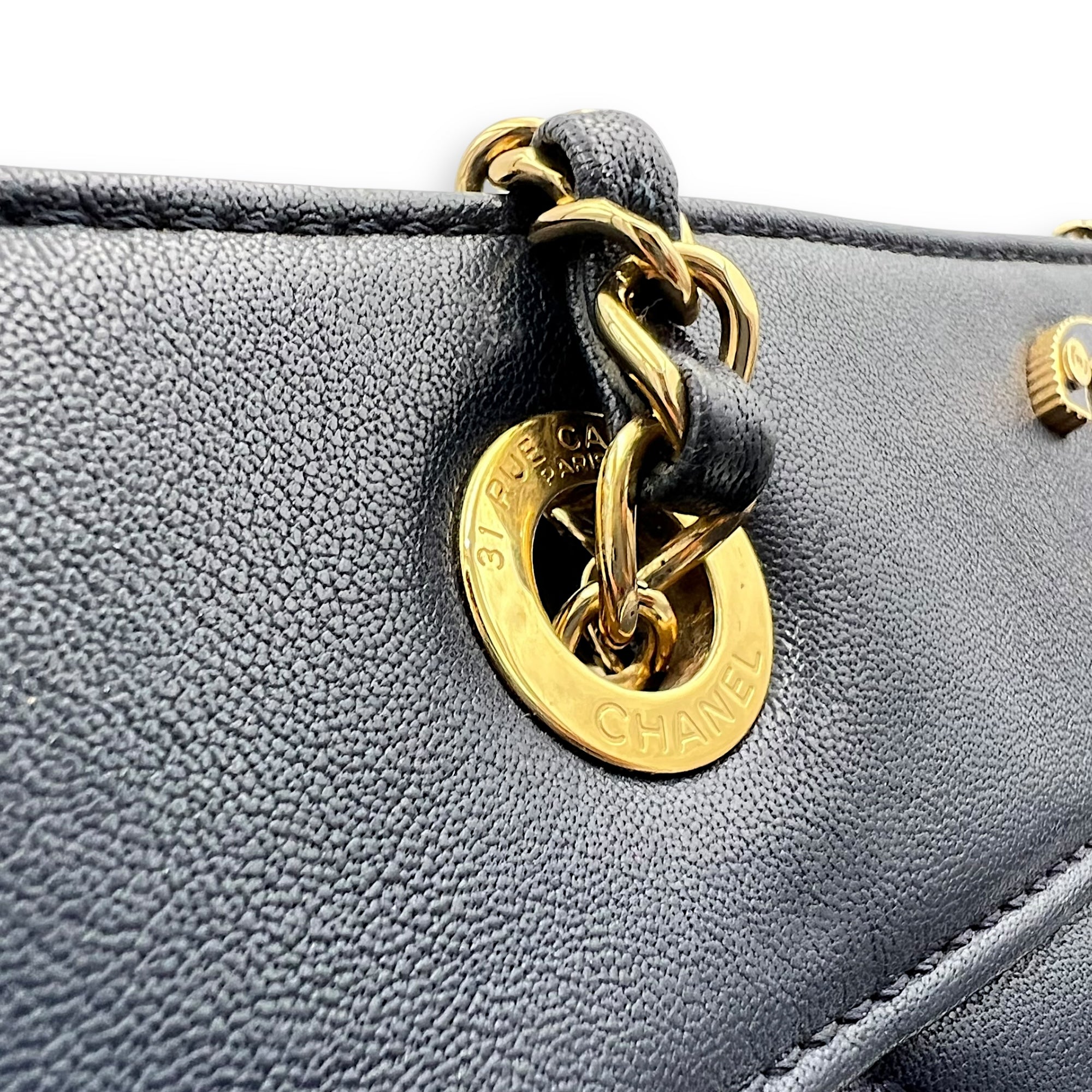 Chanel CC Shoulder Bag Blue in Calfskin, Gold hardware_9