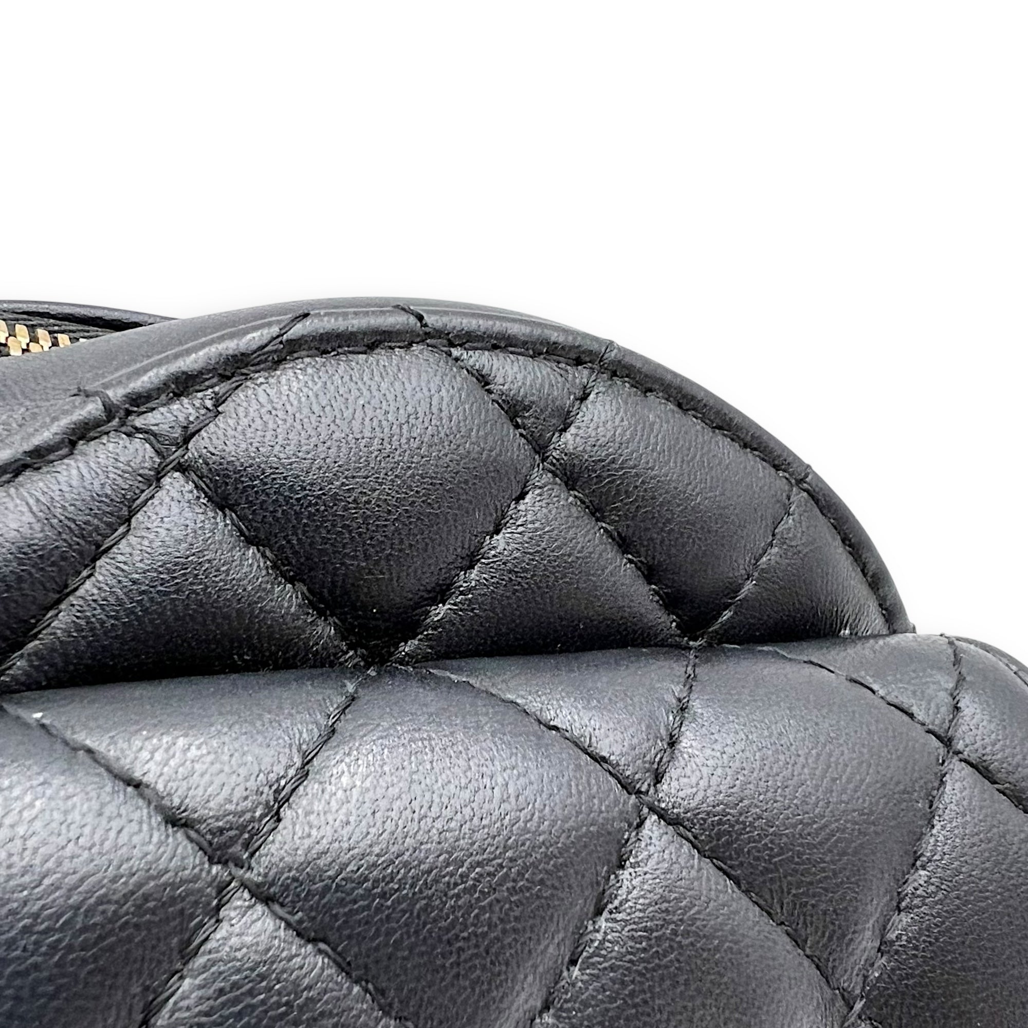 Chanel Heart  Crossbody Bag Black in Lambskin, Gold hardware_9