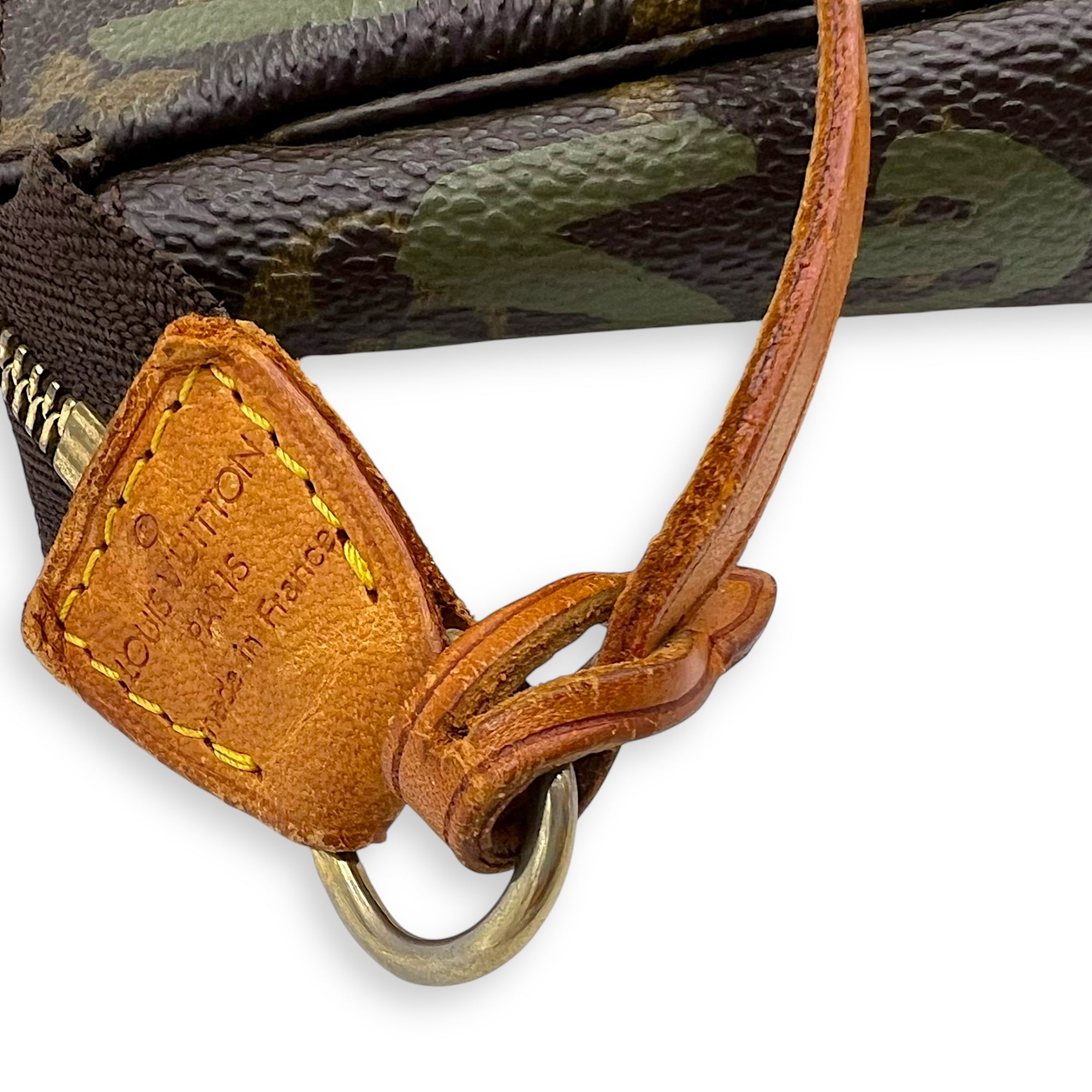 Louis Vuitton Pochette Pouch Brown in Coated Canvas, Gold hardware_9