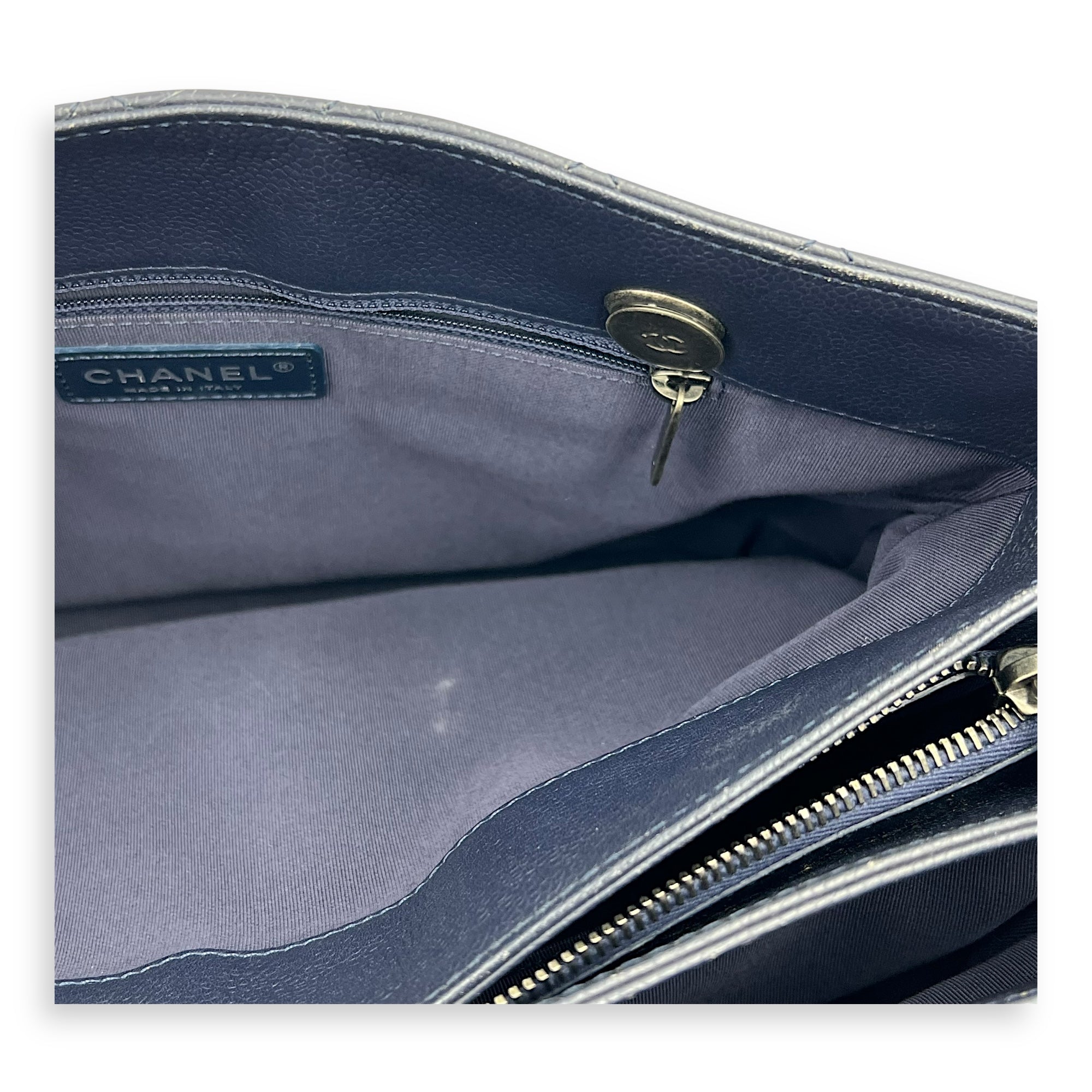 Chanel CC Tote Bag Blue in Caviar Leather, Ruthenium hardware_9