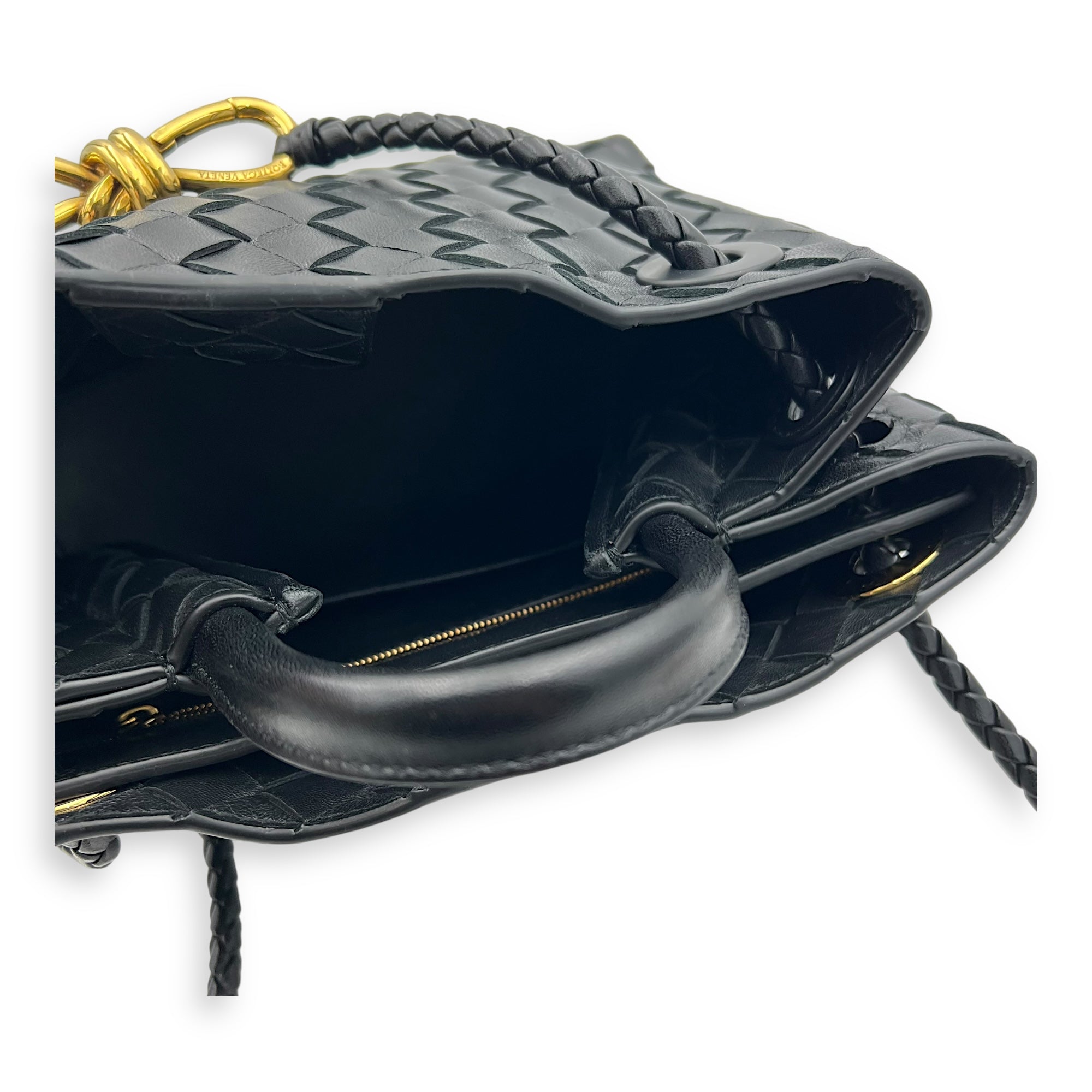 Bottega Veneta Andiamo Small Black Top Handle Bag in Calfskin, Gold hardware_9