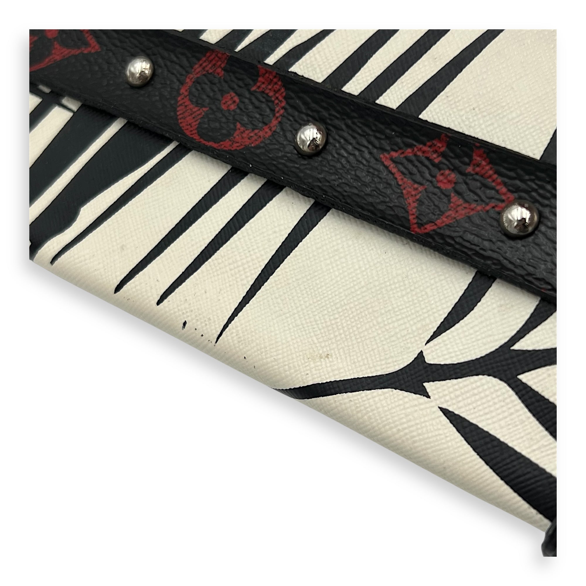 Louis Vuitton Trunk Shoulder Bag Palm Nour Cruise in Monogram Coated Canvas, Silver hardware_2