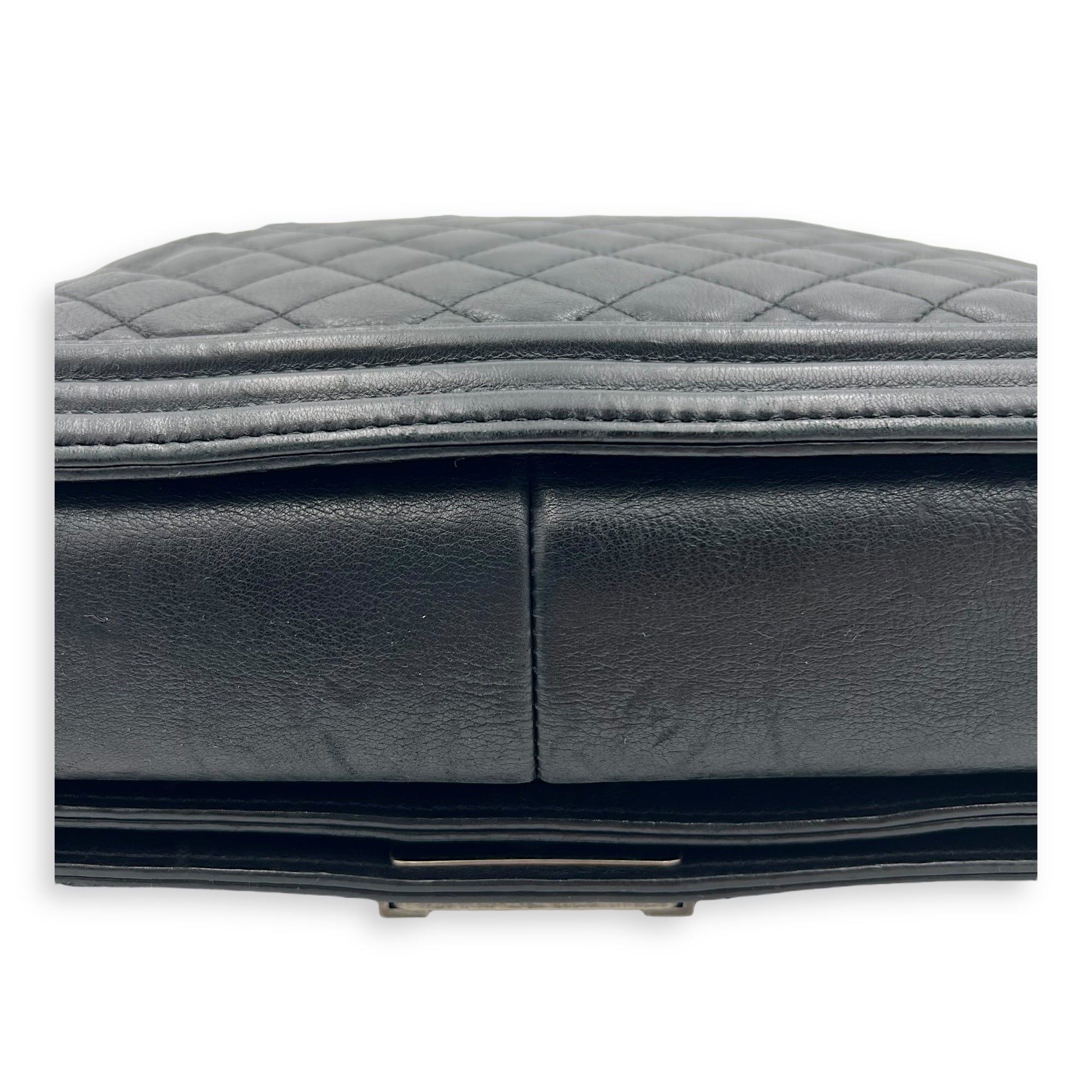 Chanel Boy Shoulder Bag Large Black in Calfskin, Ruthenium hardware_11
