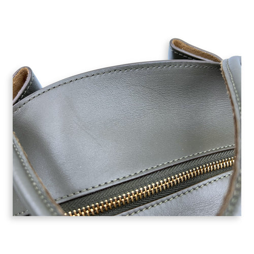 Loewe Paseo Top Handle Bag Green in Calfskin, Gold hardware_4