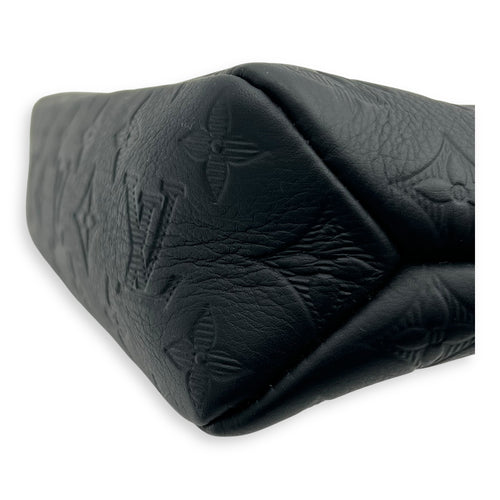 Louis Vuitton Pochette Pouch Black in Calfskin, Lacquered Metal hardware_3