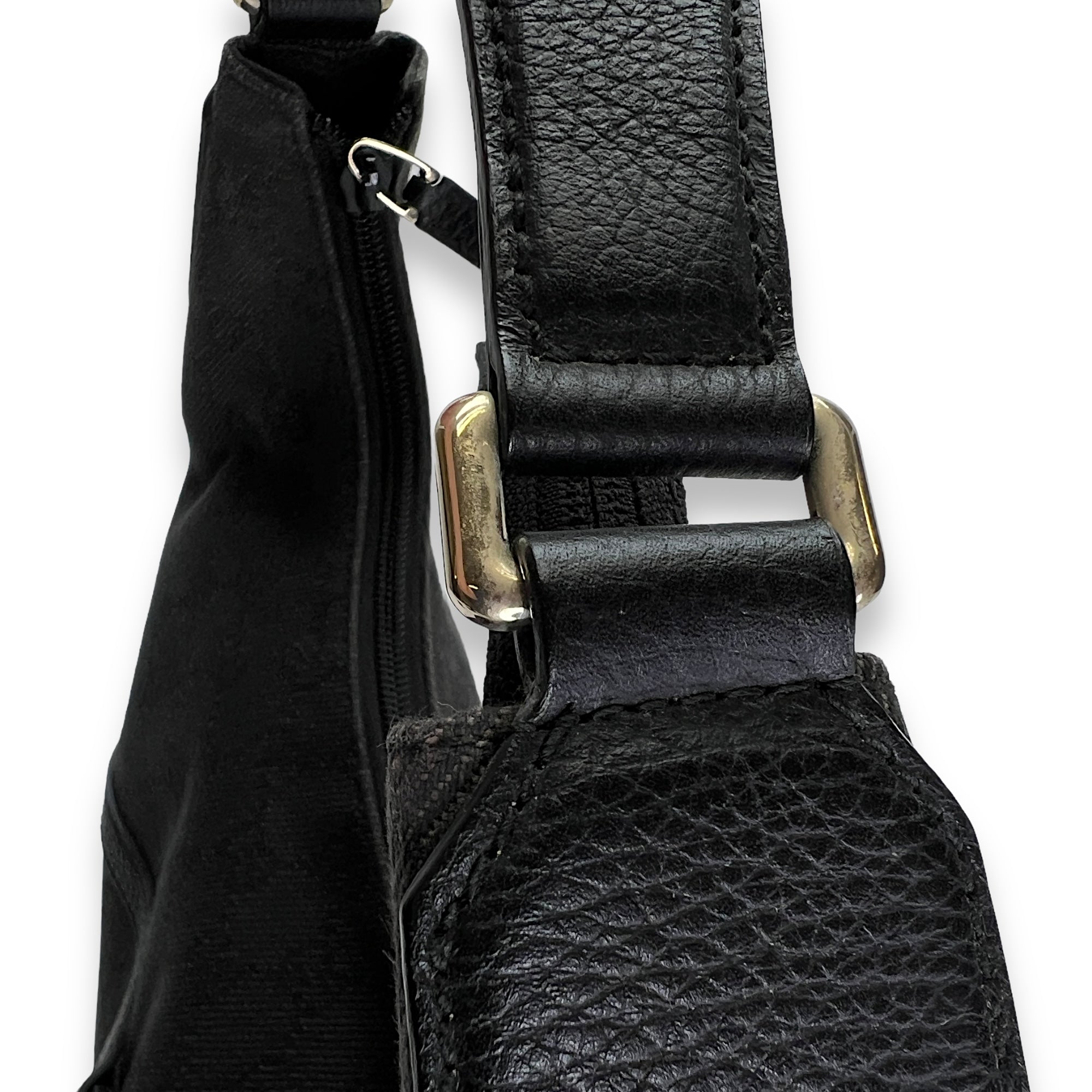 Hobo Black Shoulder Bag in Jacquard, Silver hardware