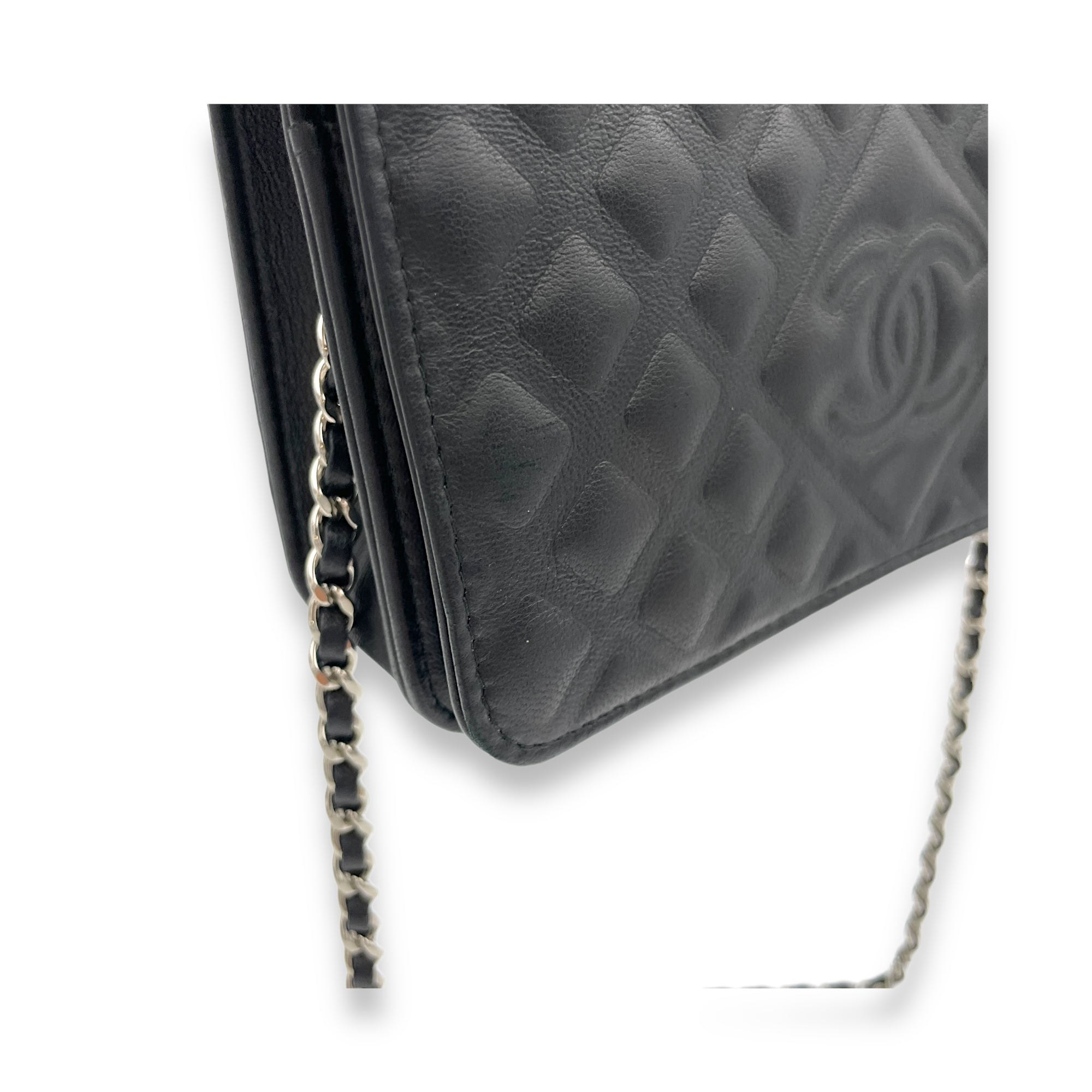 CC Black Wallet On Chain in Lambskin, Silver hardware