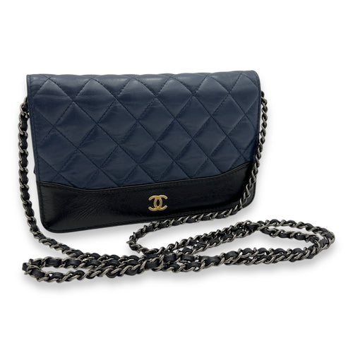 Gabrielle Blue Wallet On Chain in Calfskin, Gold hardware