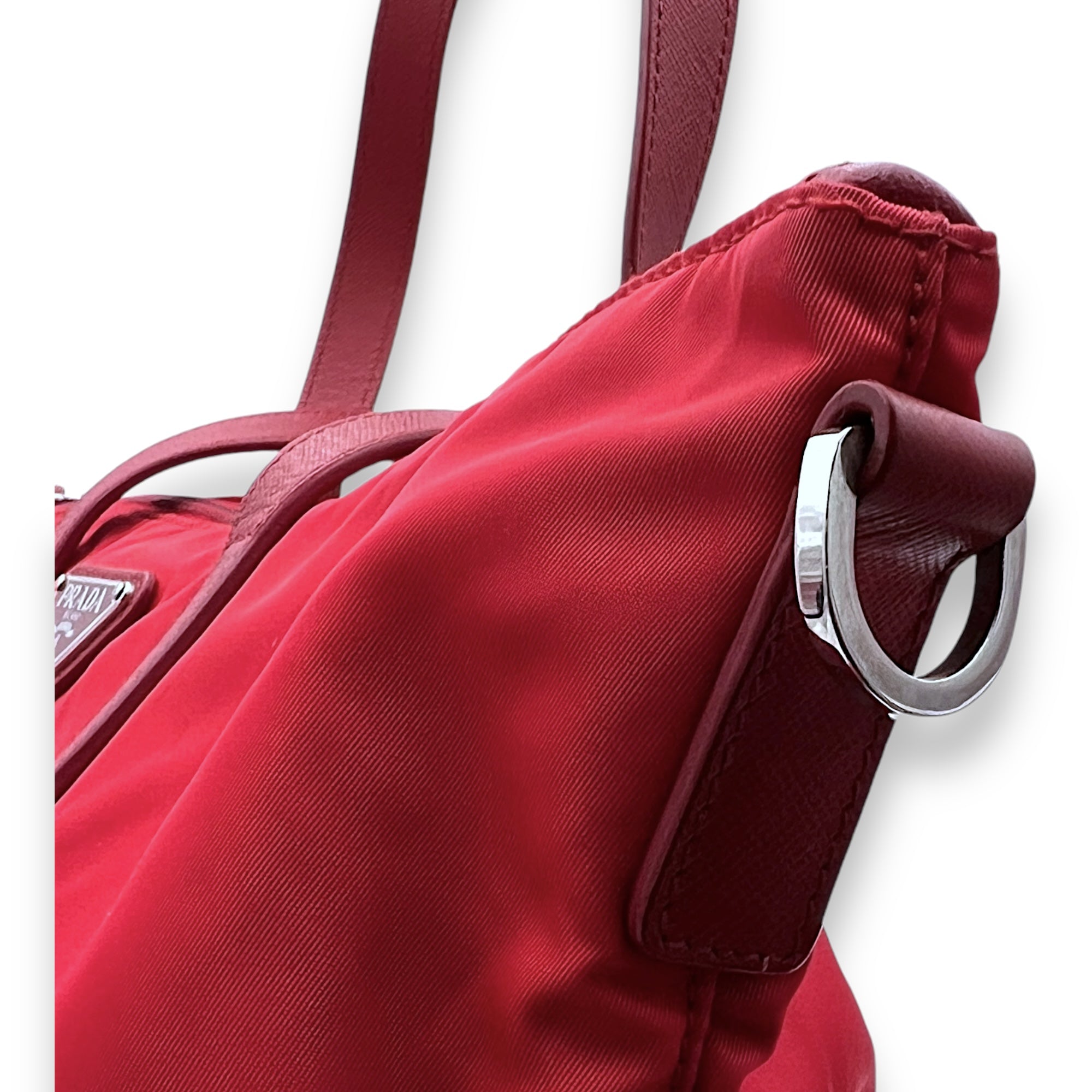 Logo Tote Bag Red in Nylon, Silver hardware