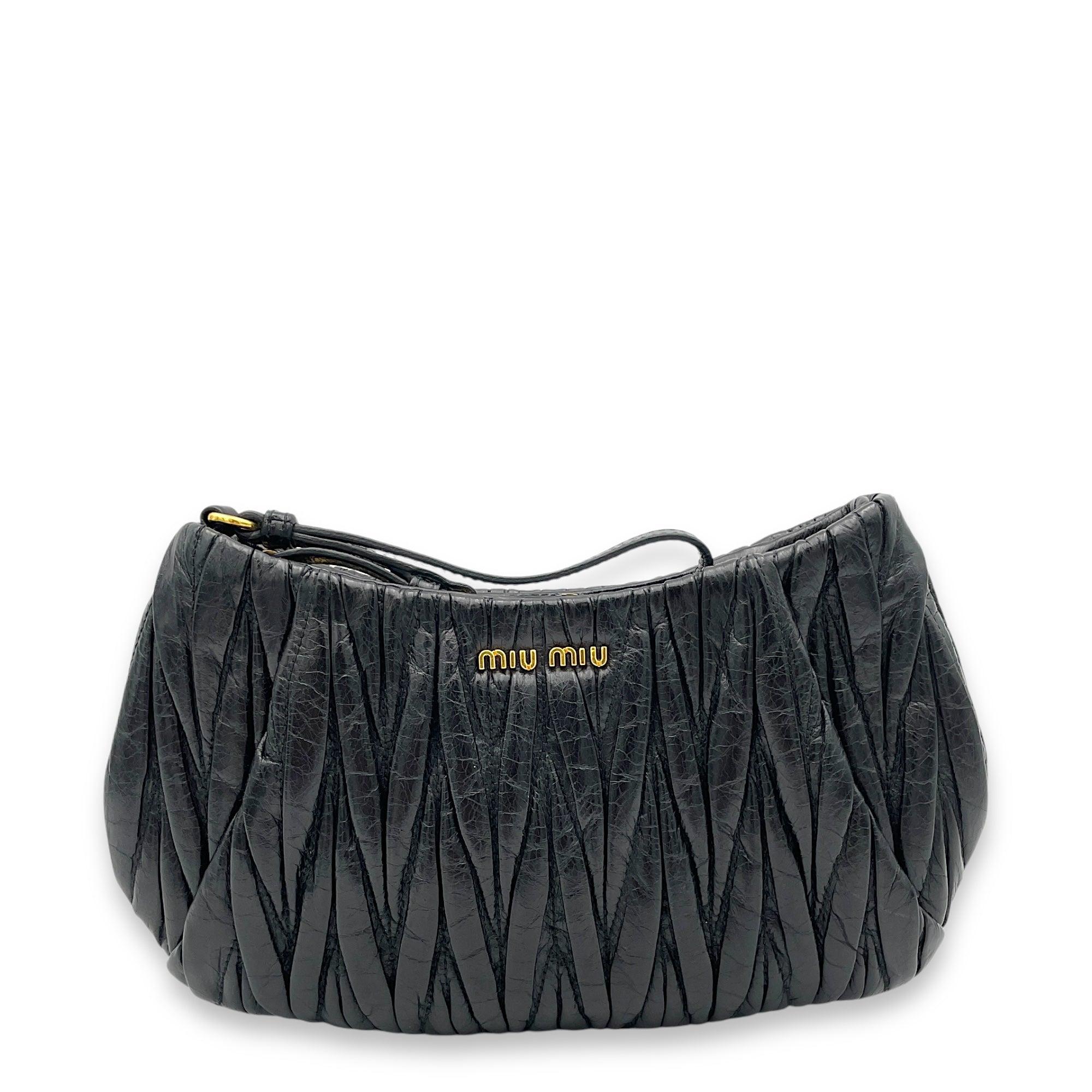 Matelassé Clutch Small Black in Calfskin, Gold hardware