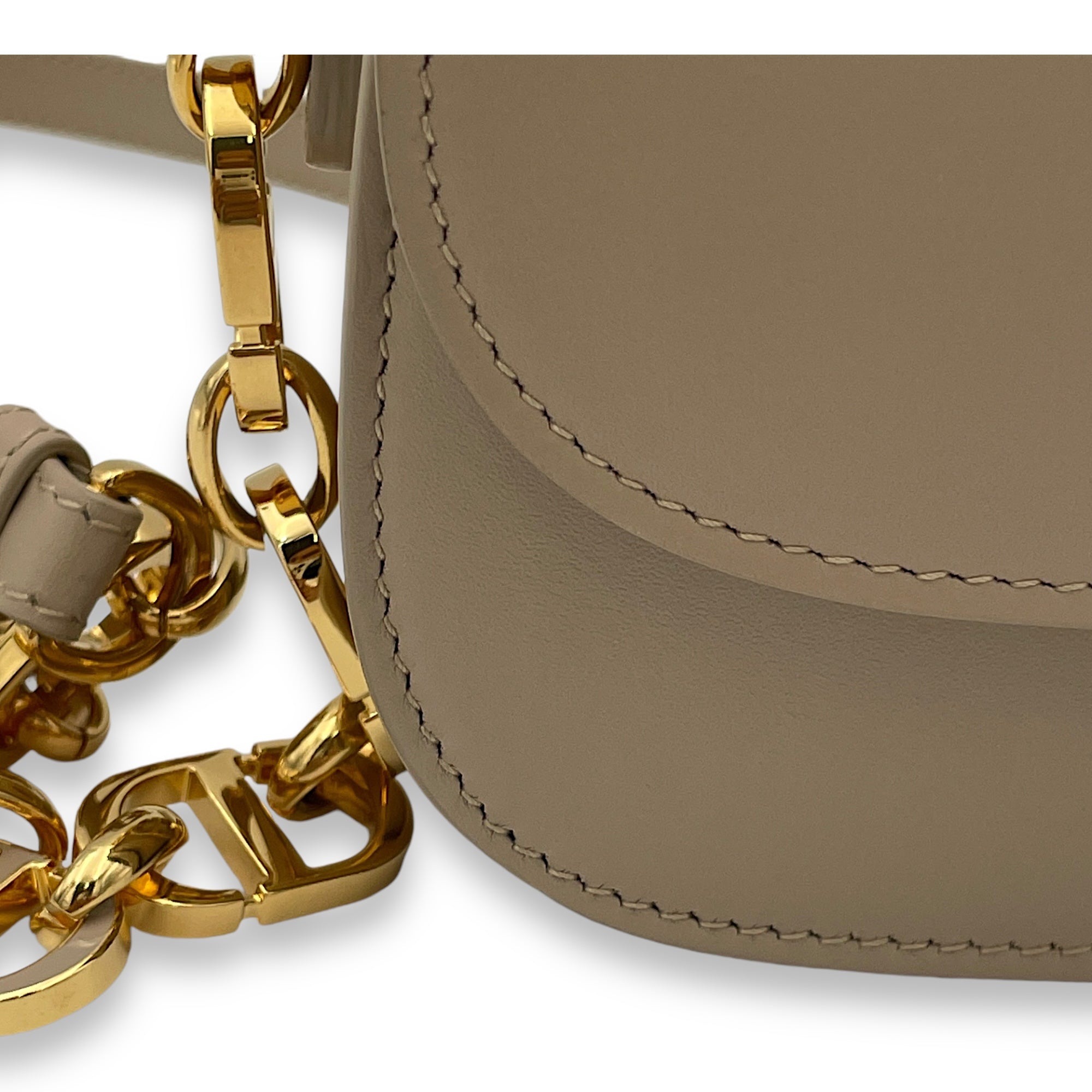 30 Montaigne Avenue Small Crossbody bag in Calfskin, Gold Hardware