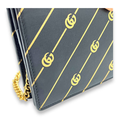 GG Black Wallet On Chain in Calfskin, Gold hardware