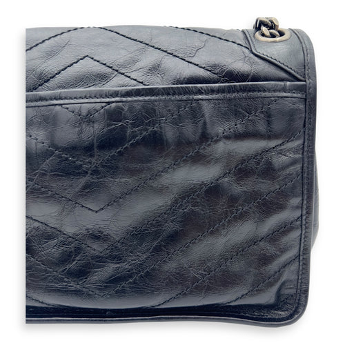 Saint Laurent Niki Medium Black Shoulder Bag in Calfskin, Silver hardware_8