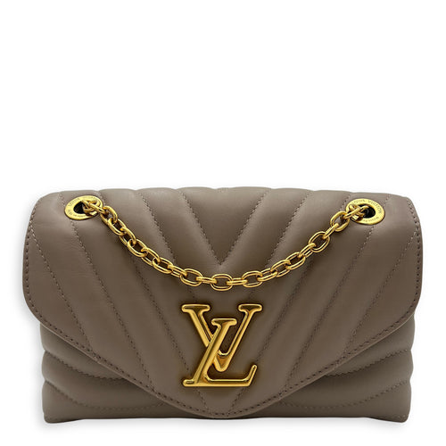 Louis Vuitton New Wave MM Beige Shoulder Bag in Calfskin, Gold hardware_1