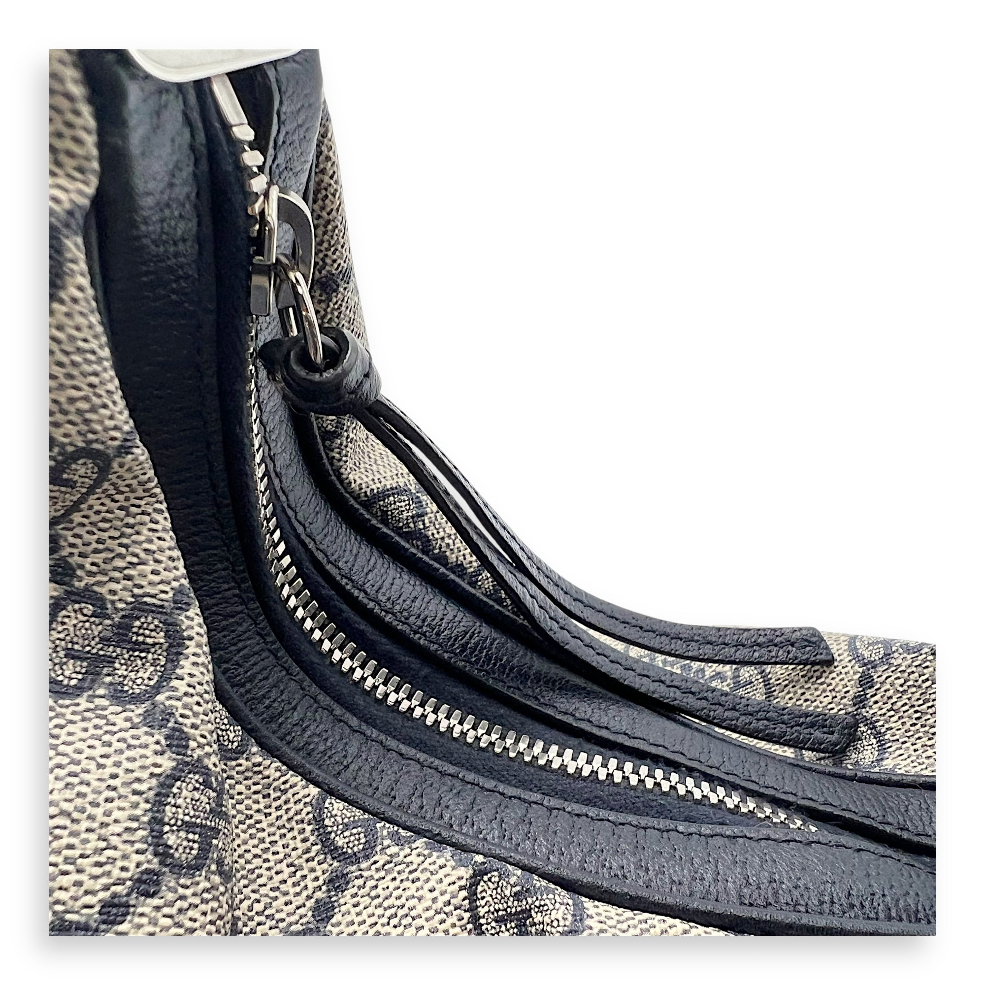 Gucci Attache Shoulder Bag Blue in Coated Canvas, Silver hardware_10