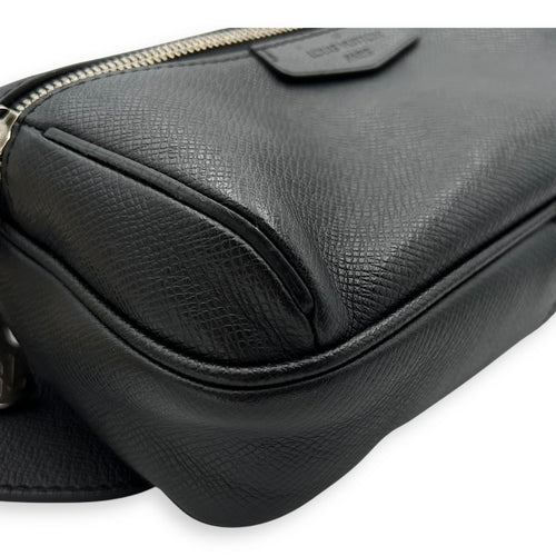 Louis Vuitton Outdoor Black Belt Bag in Taiga Leather, Silver hardware_10