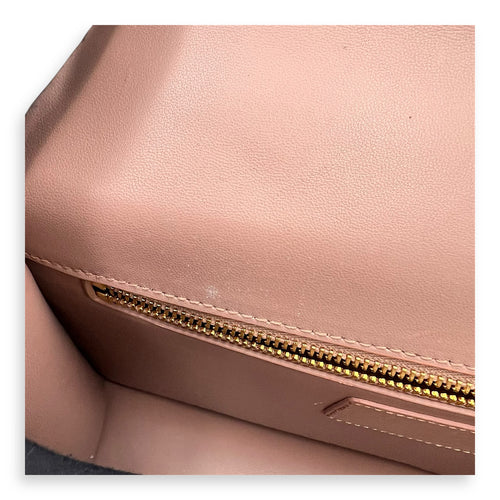 Christian Dior  30 Montaigne Medium Shoulder bag in Calfskin, Gold Hardware_10