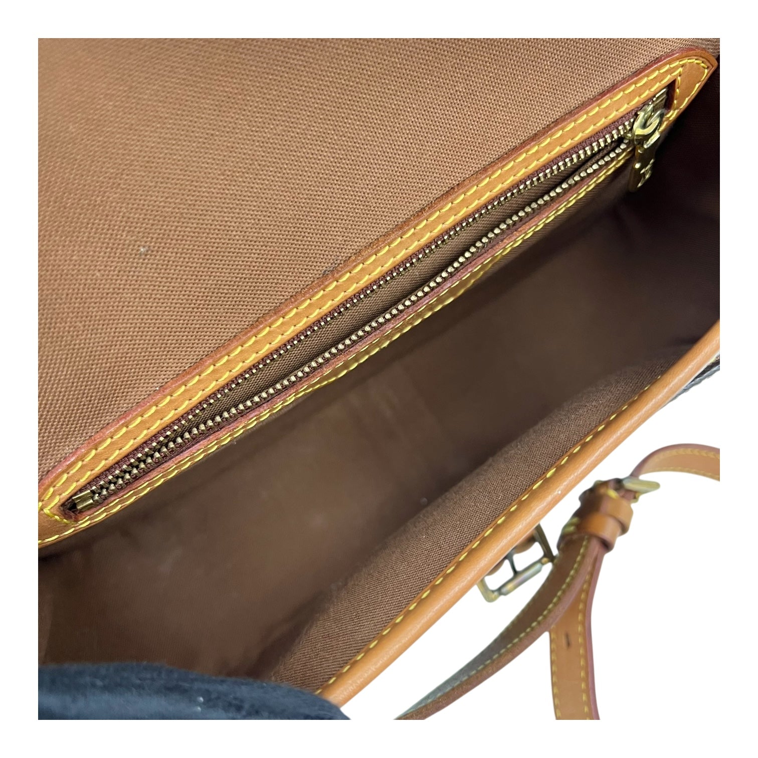 Louis Vuitton Sologne Shoulder Bag Brown in Monogram Coated Canvas, Gold hardware_10