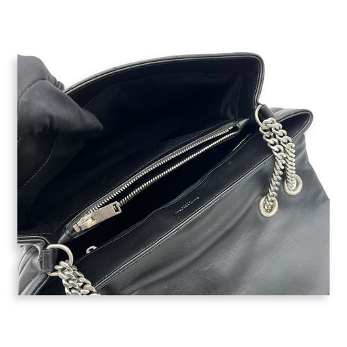 Saint Laurent Loulou Shoulder Bag Small Black in Calfskin, Silver hardware_10