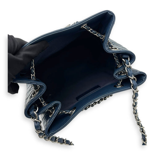 Chanel Quilted Seasonal Bucket Bag Blue in Calfskin, Gold hardware_9