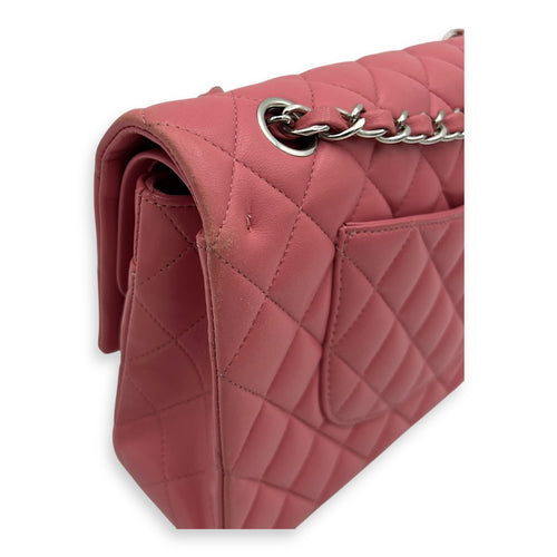 Chanel Classic Medium Pink Shoulder Bag in Lambskin, Silver hardware_9