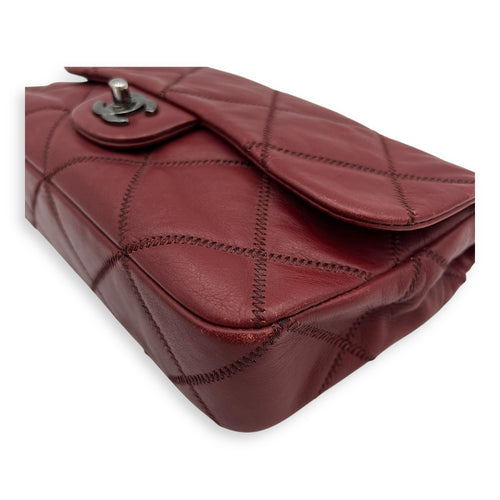 Chanel Classic Diamond Stitch Quilted Red Shoulder Bag in Calfskin, Ruthenium hardware_8