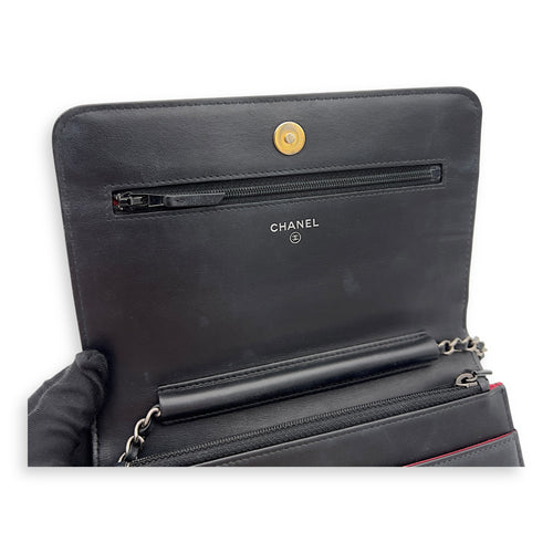 Chanel Gabrielle Wallet On Chain Black in Calfskin, Gold hardware_10