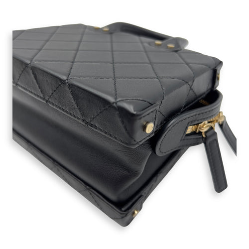 Chanel CC Black Top Handle Bag in Calfskin, Gold hardware_10