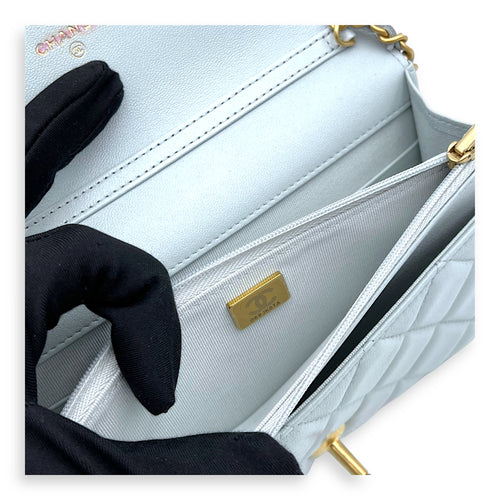 Chanel CC Wallet On Chain Blue in Lambskin, Gold hardware_10
