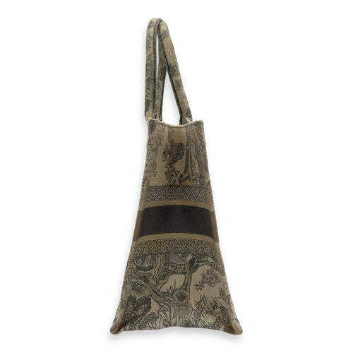 Christian Dior Book Tote Top Handle Bag White in Jacquard_4