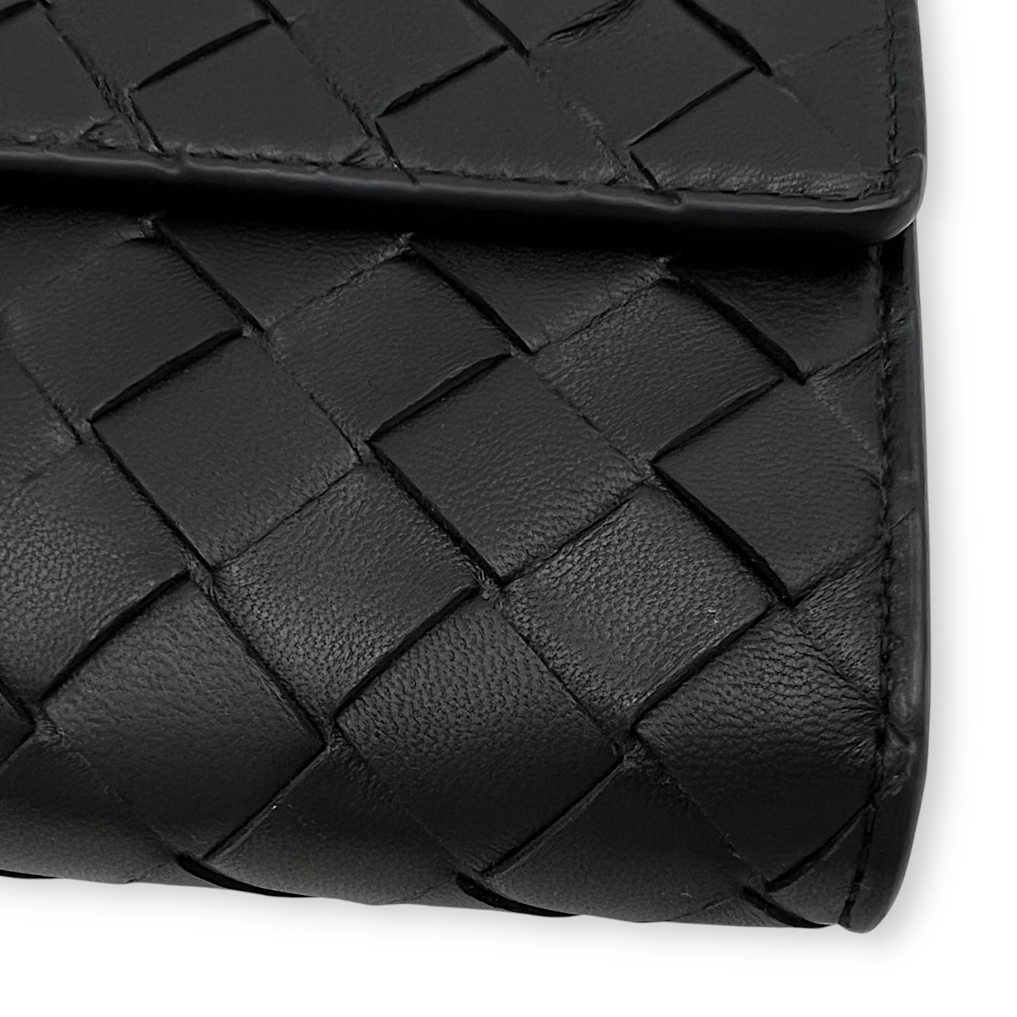 Bottega Veneta Andiamo Top Handle Bag Black in Lambskin, Gold hardware_10