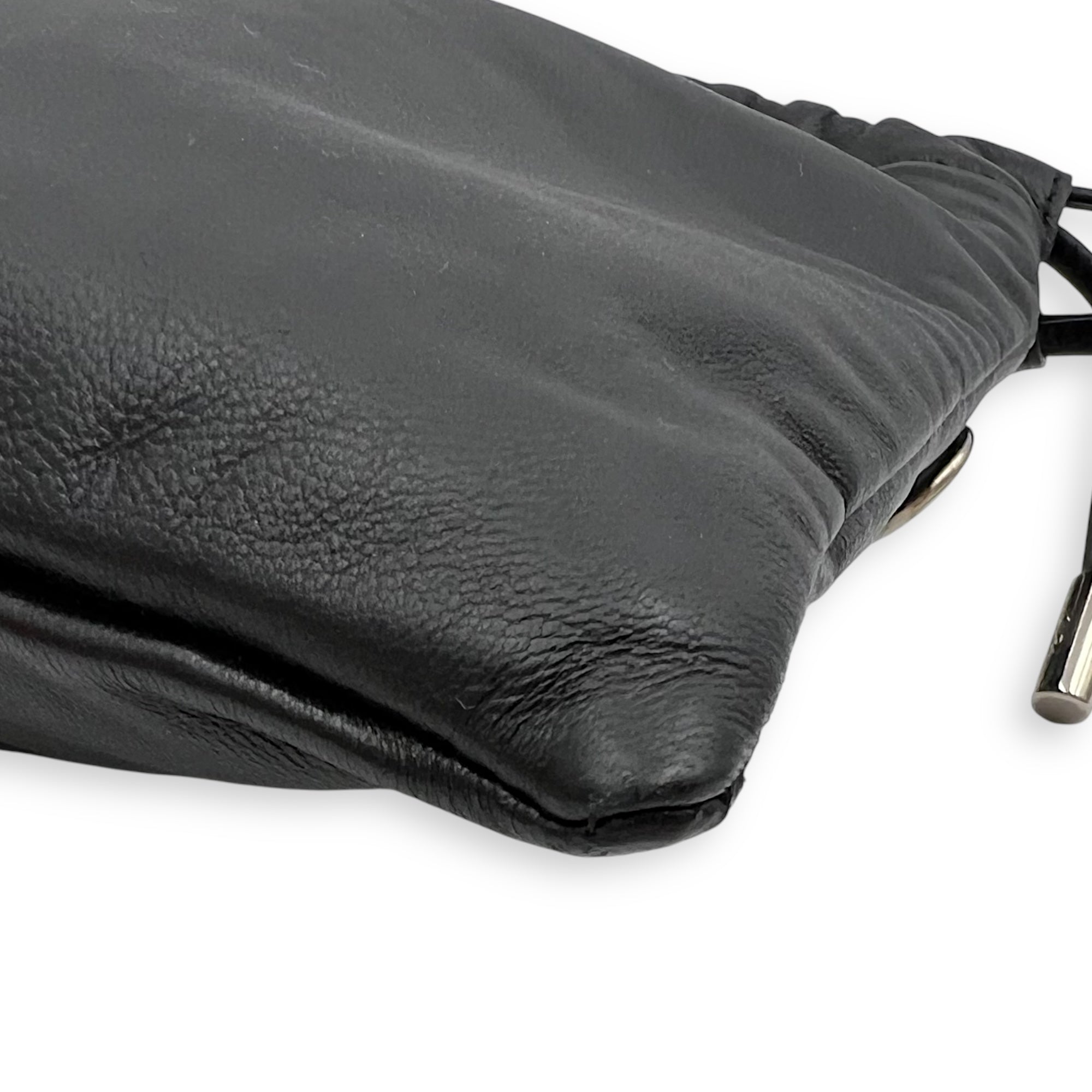 Fendi Logo Black Crossbody Bag in Calfskin, Silver hardware_10