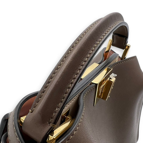 Fendi Peekaboo Top Handle Bag Essentially Beige in Calfskin, Gold hardware_11