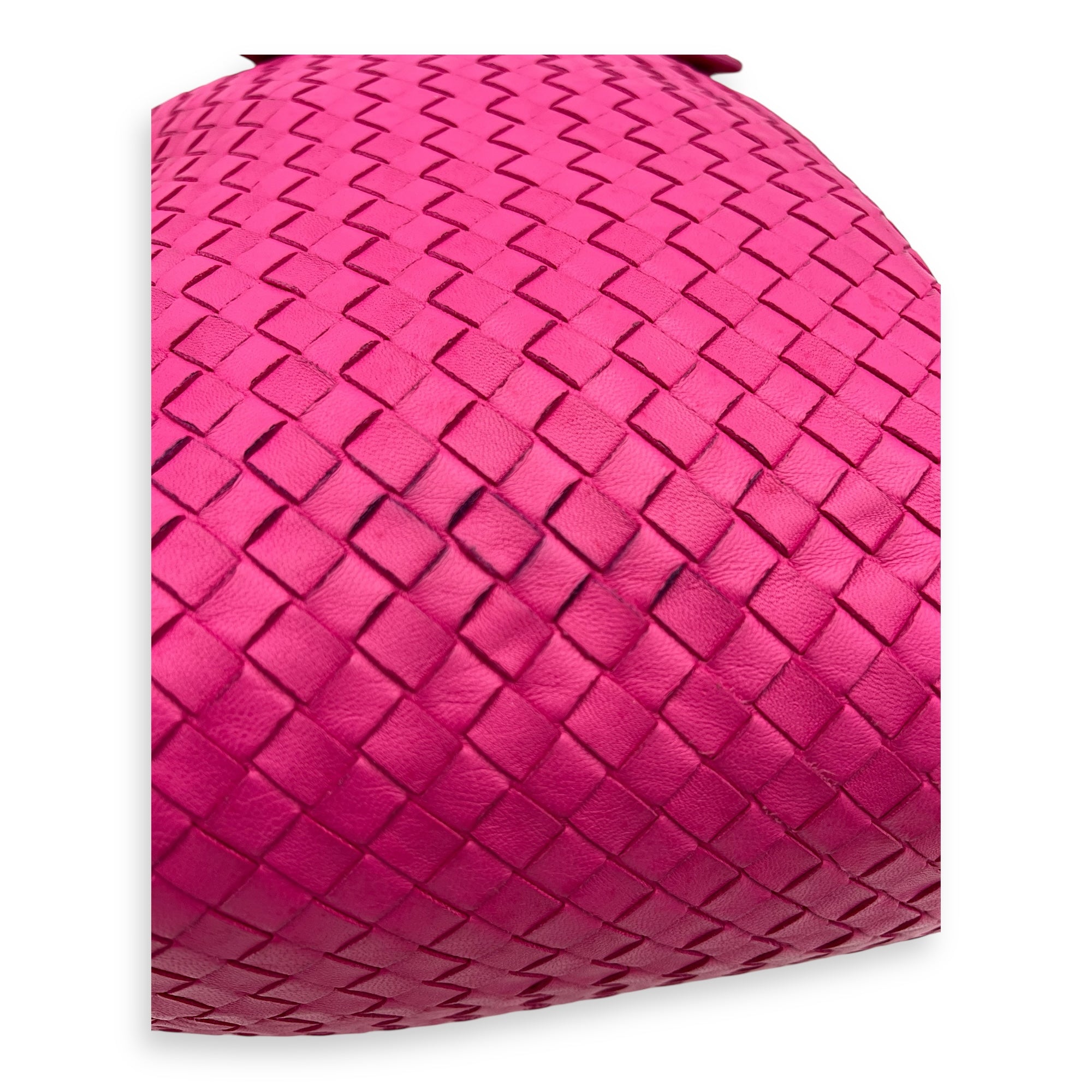 Bottega Veneta Intrecciato Shoulder Bag Pink in Lambskin, Gunmetal hardware_3