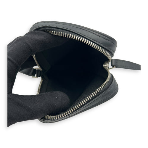Louis Vuitton Danube Crossbody Bag Black in Epi Leather, Silver hardware_6