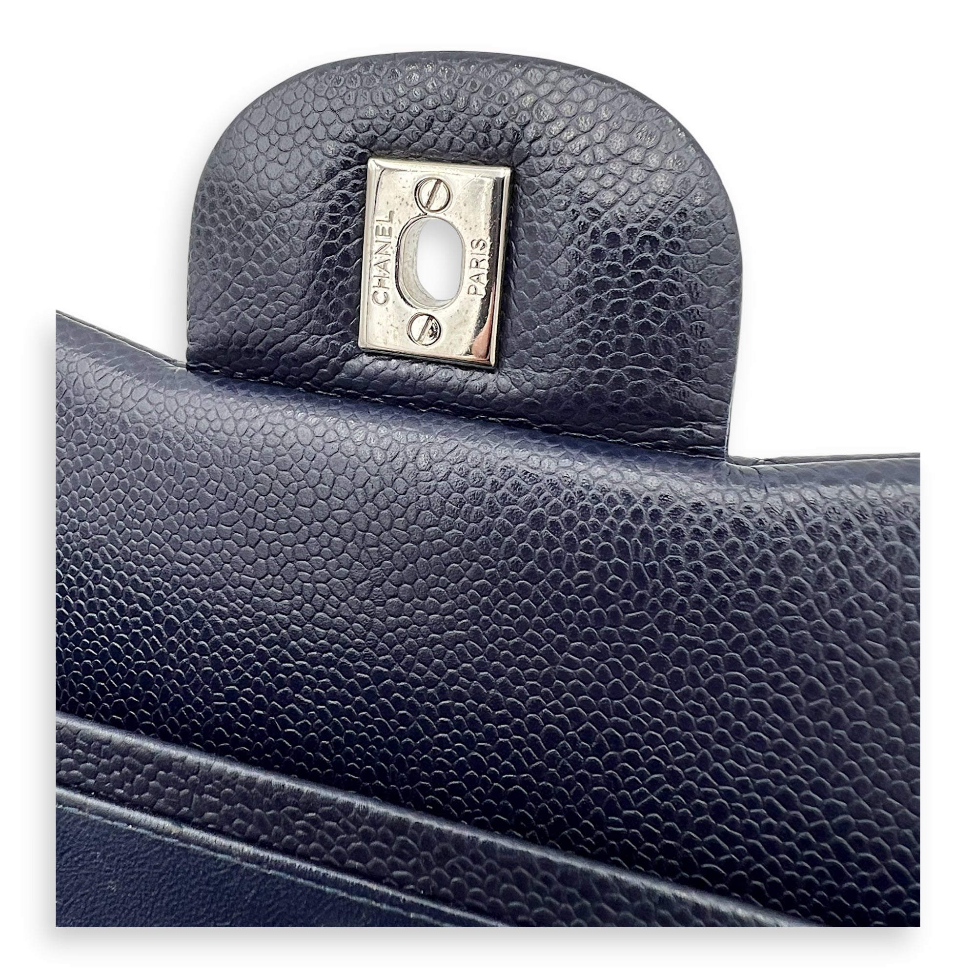 Chanel Classic Jumbo Blue Shoulder Bag in Caviar Leather, Silver hardware_4
