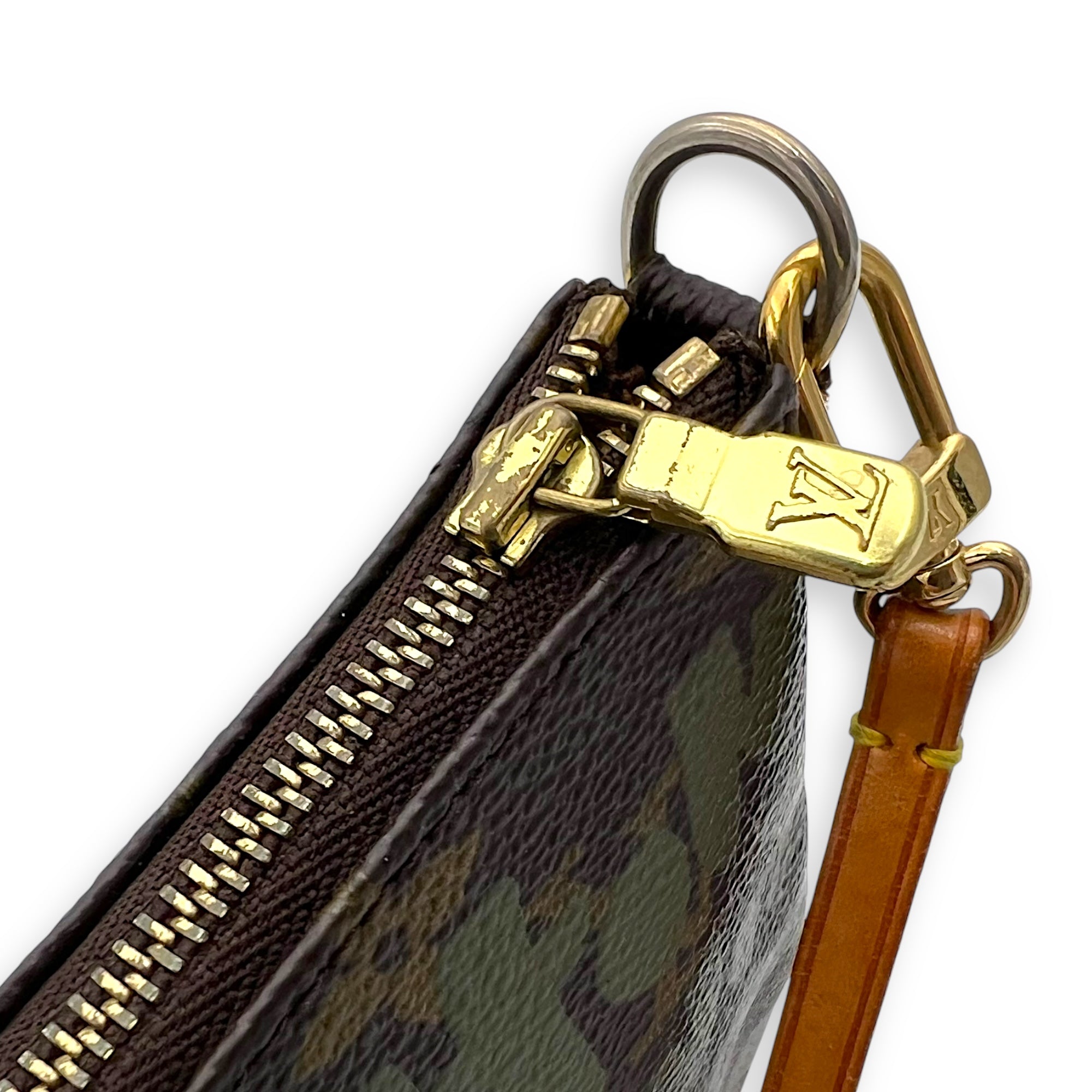 Louis Vuitton Pochette Pouch Brown in Coated Canvas, Gold hardware_10