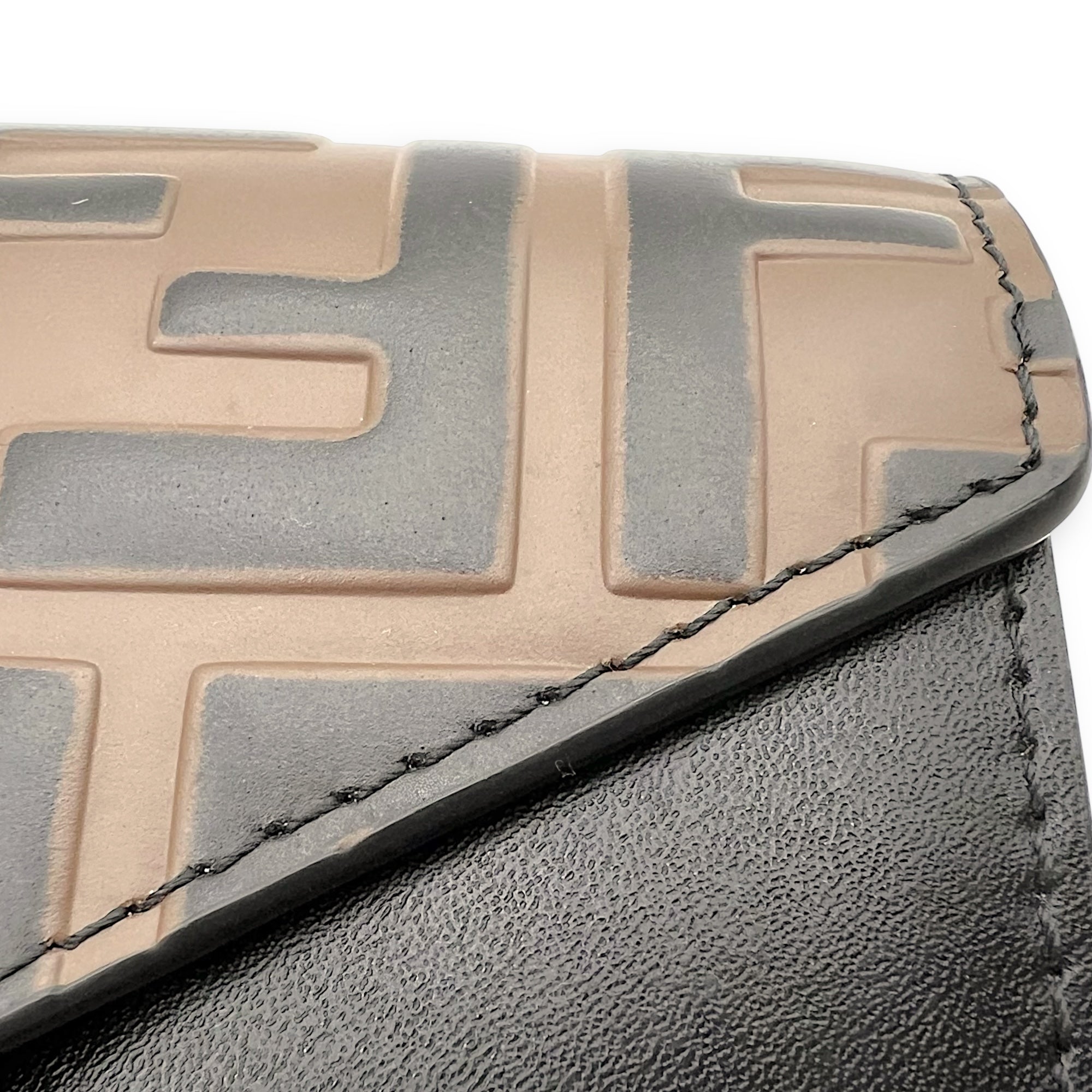 Fendi Zucca Wallet On Chain Multi-colour in Calfskin, Gold hardware_10