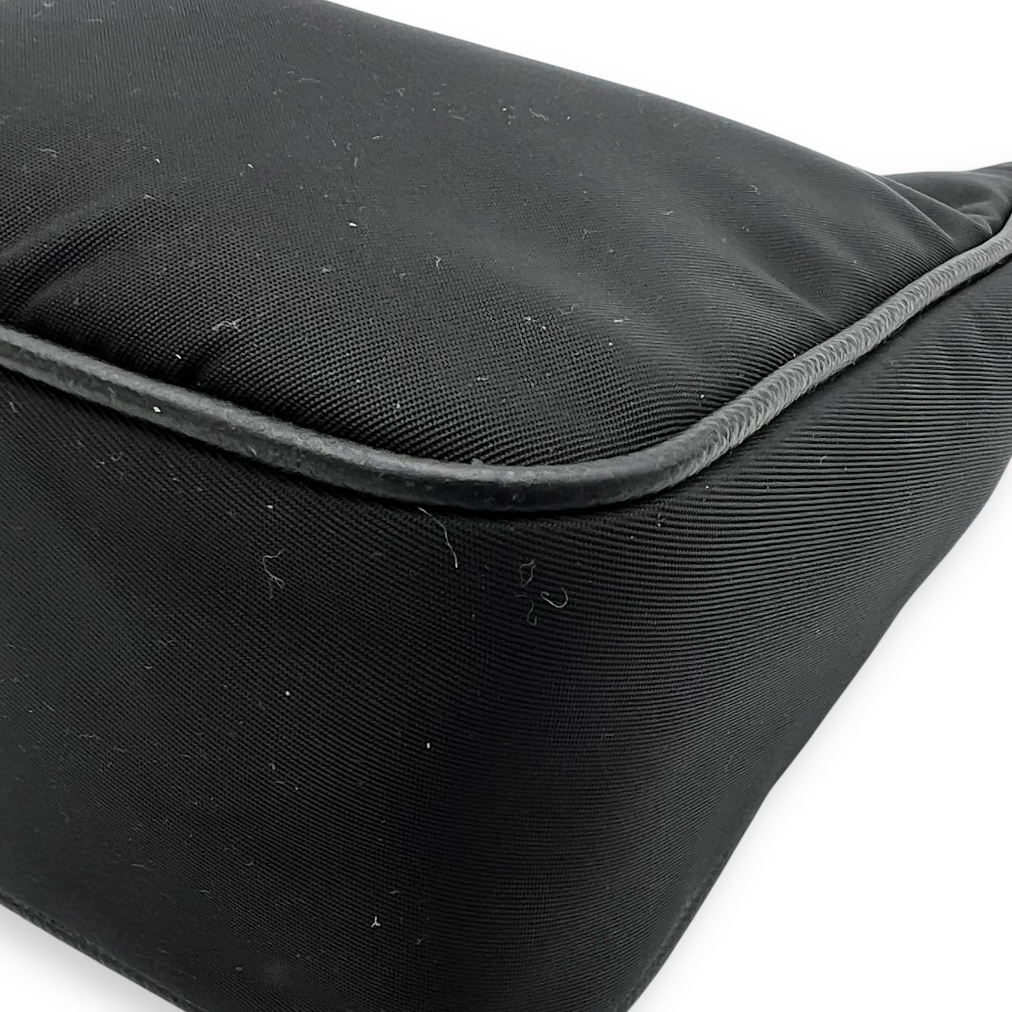 Prada Re-Edition 2005 Crossbody Bag Black in Re-Nylon, Silver hardware_9