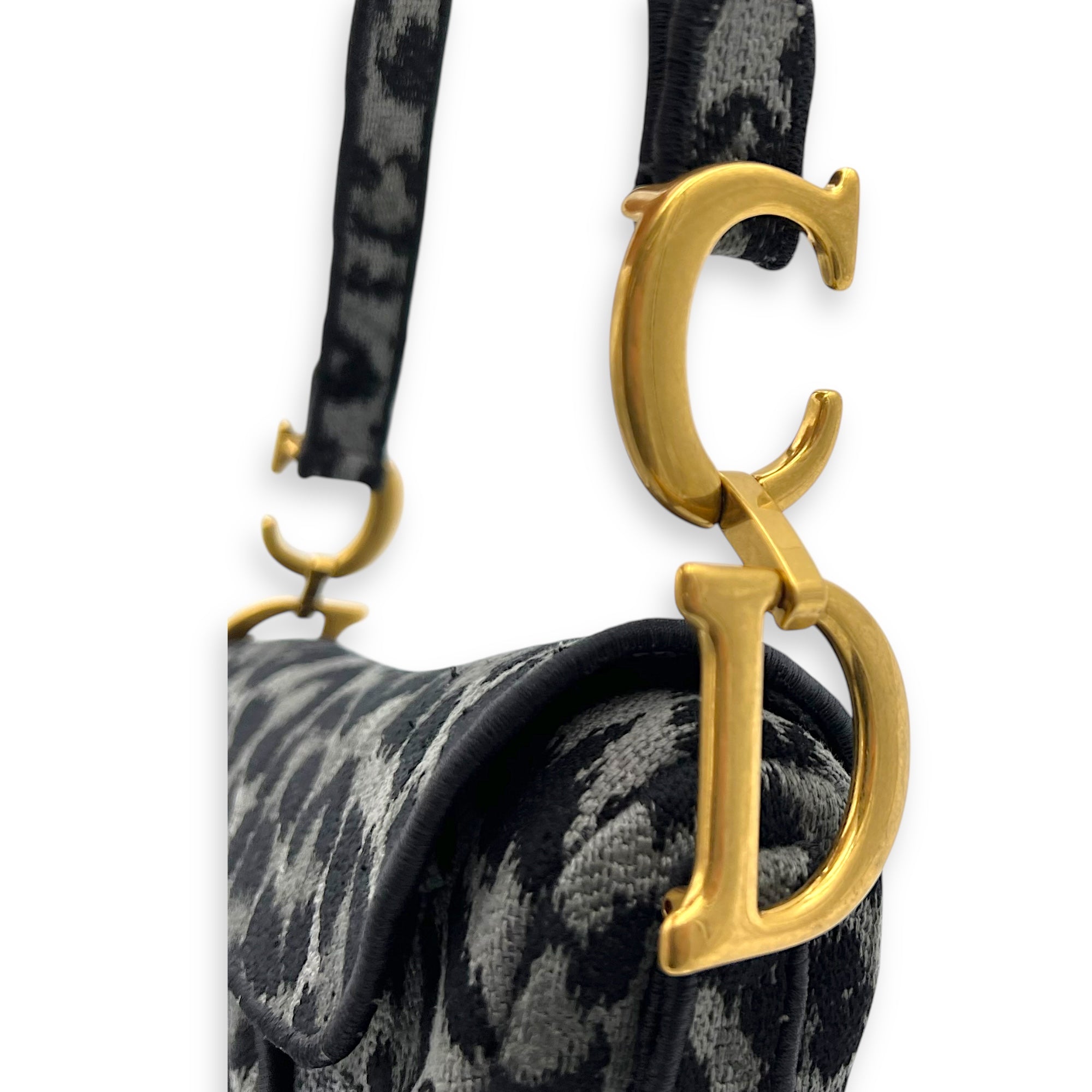 Dior Saddle Grey Shoulder Bag in Jacquard, Gold hardware_10