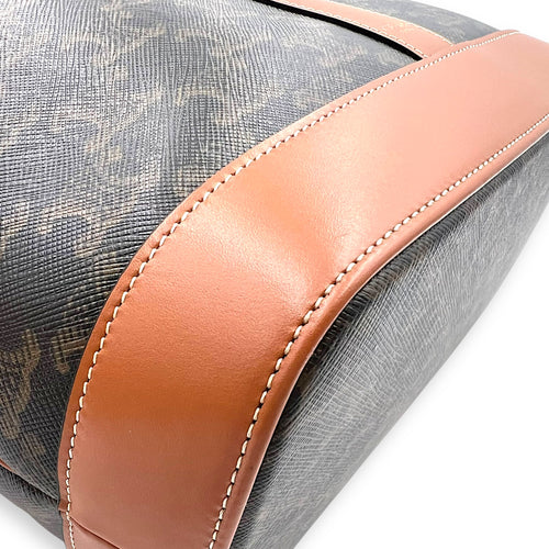 Celine Triomphe Tote Bag Brown in Coated Canvas, Gold hardware_10