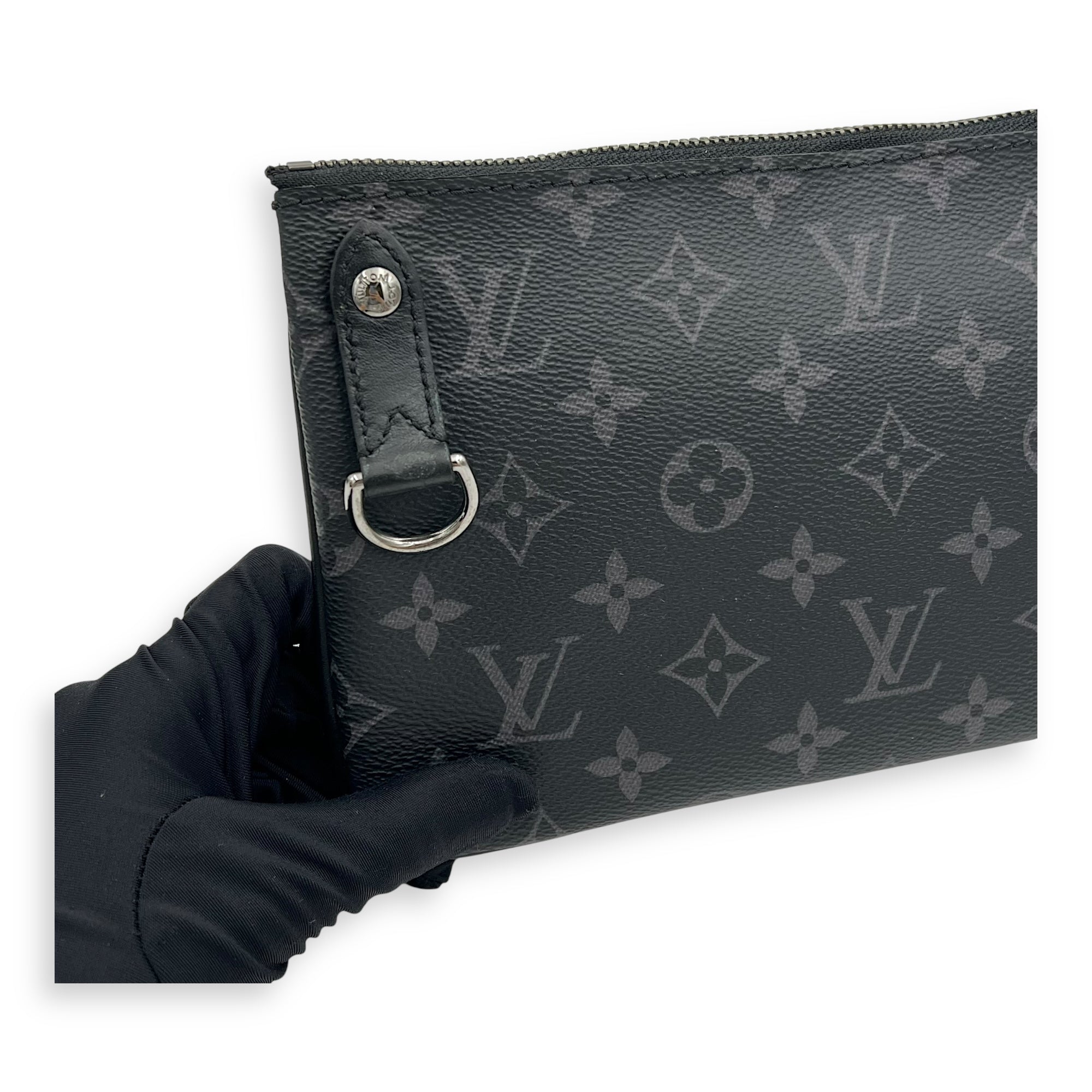 Louis Vuitton Trio Messenger Grey in Monogram Coated Canvas, Silver hardware_9