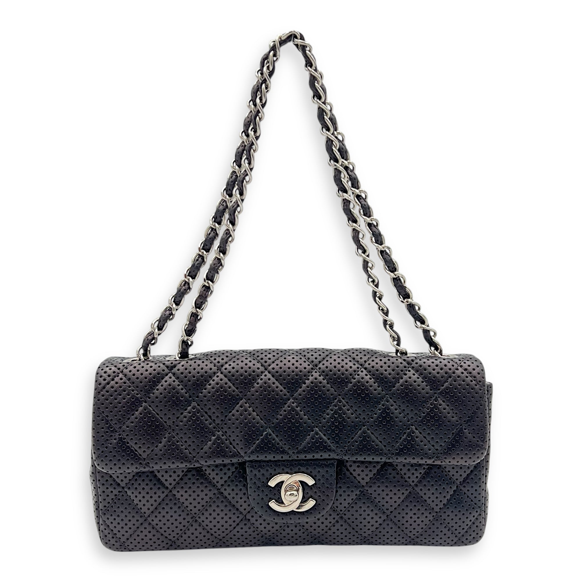 Chanel East West Black Shoulder Bag in Calfskin, Silver hardware_2